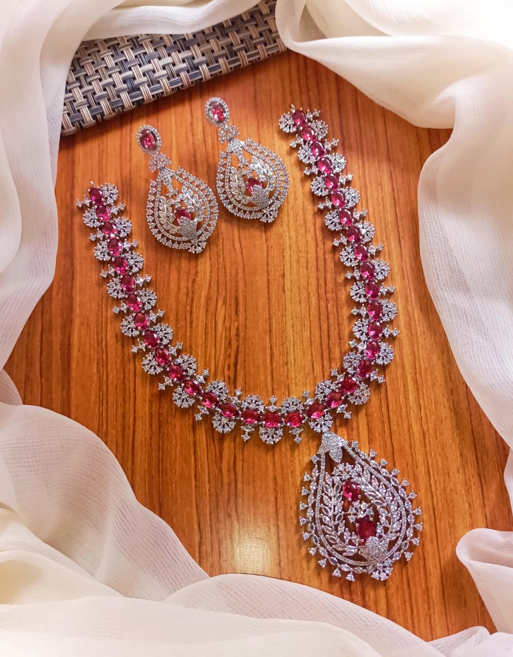 Short Mala Style Fancy Necklace Set