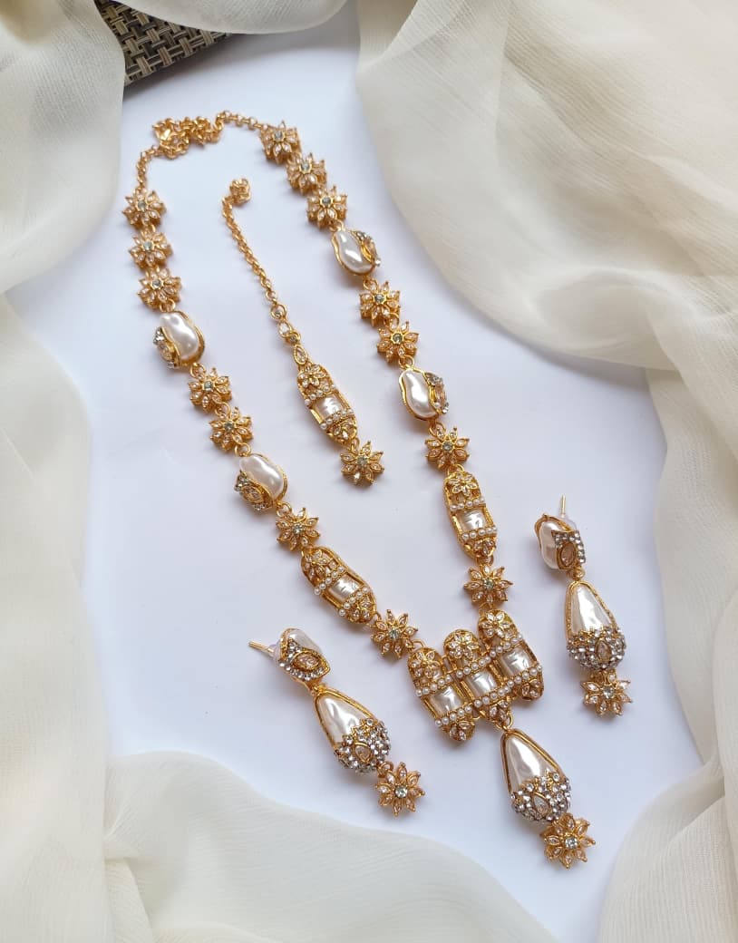 Mala Set With Teeka