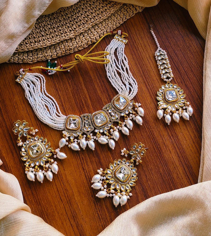 Choker Set