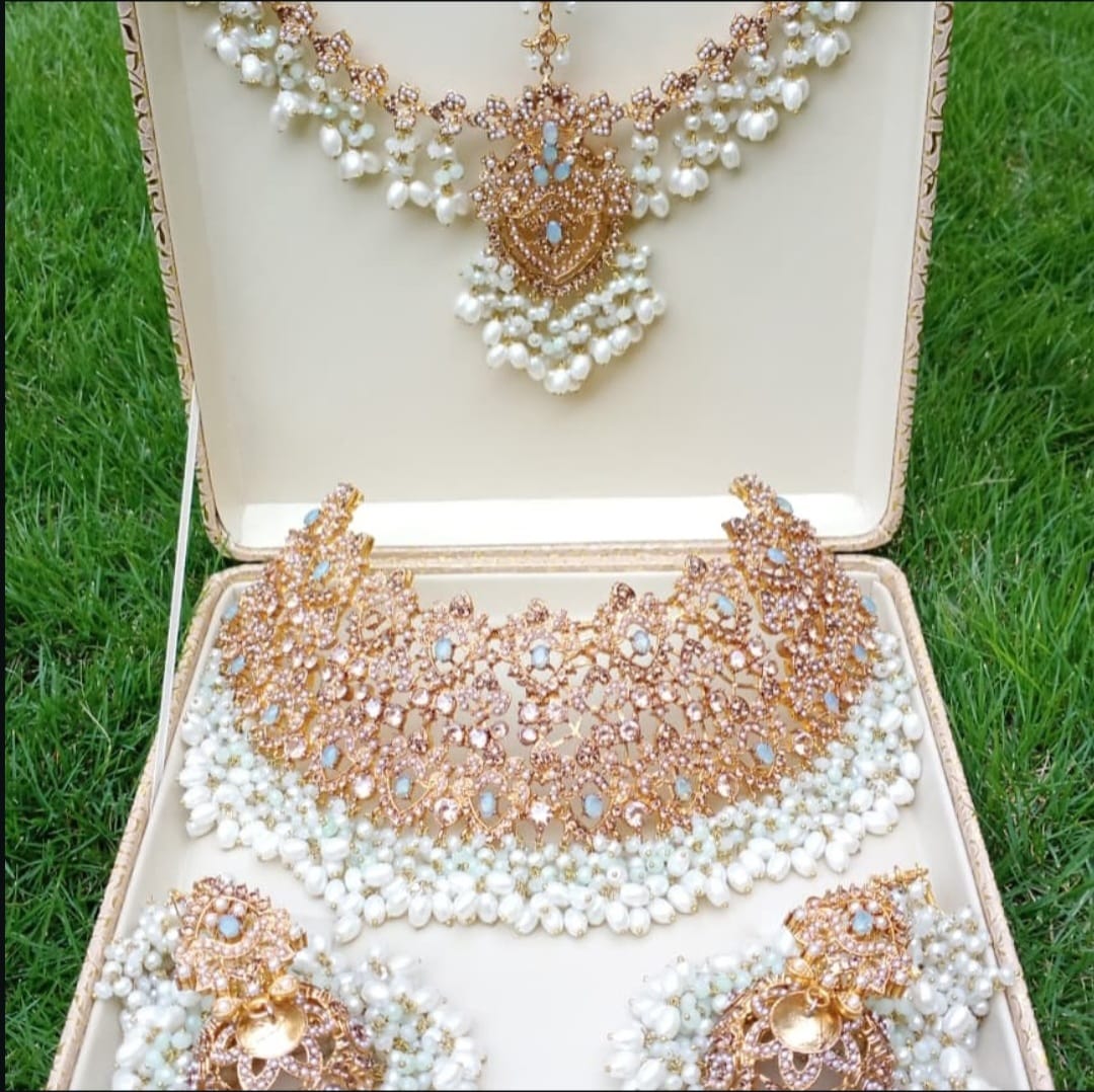 Bridal jewellry