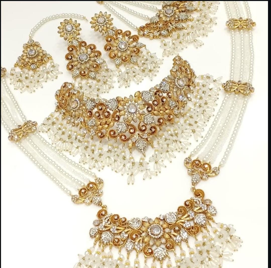 BRIDAIL SET