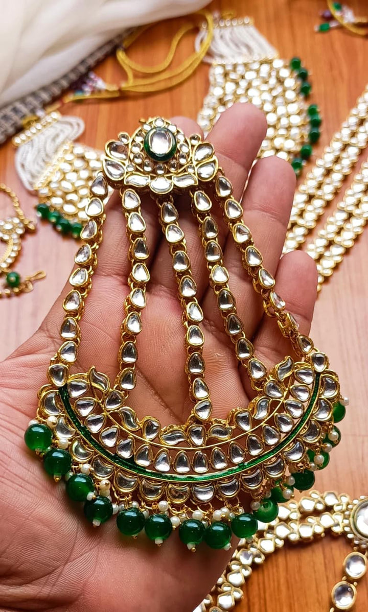 Kundan Stylish Complete Bridal Package