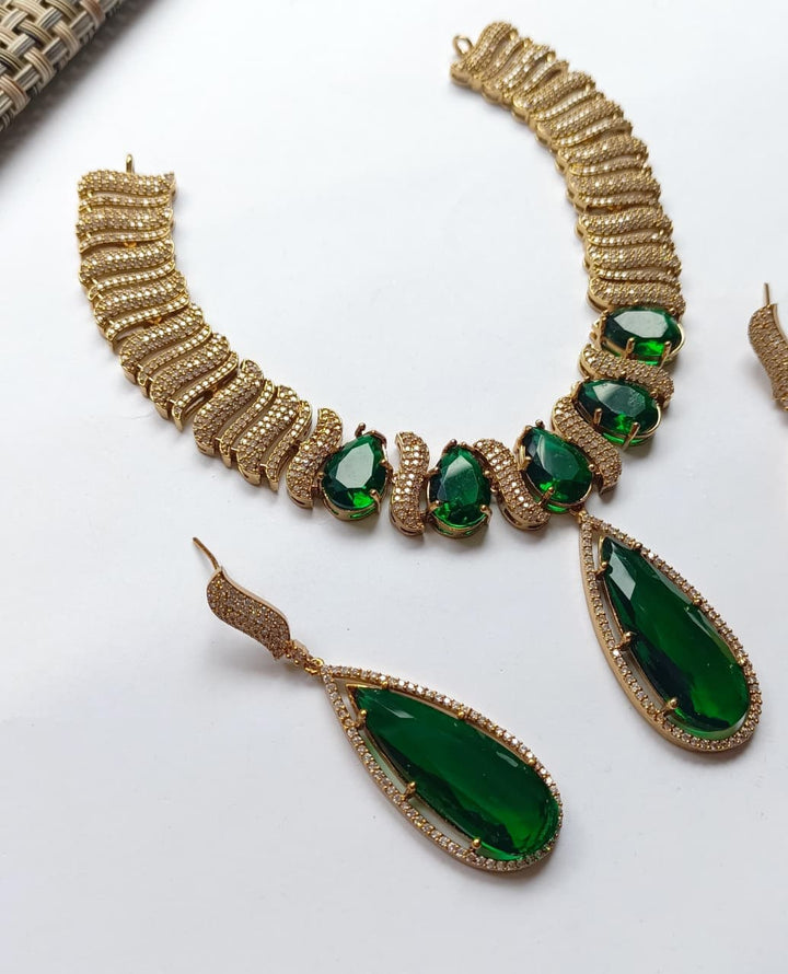 Zarcon Stone's Necklace Set