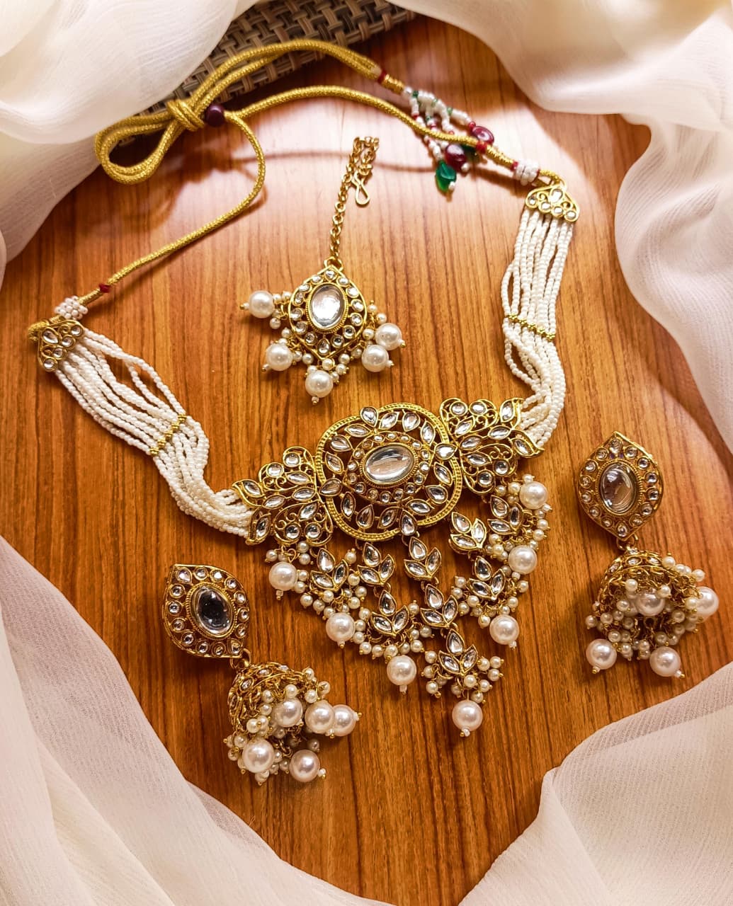 Indian set