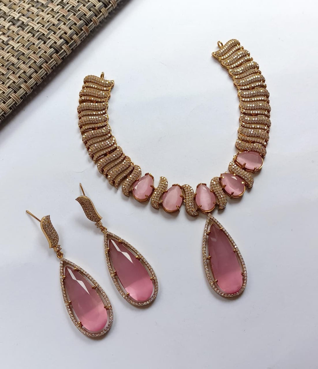 Zarcon Stone's Necklace Set