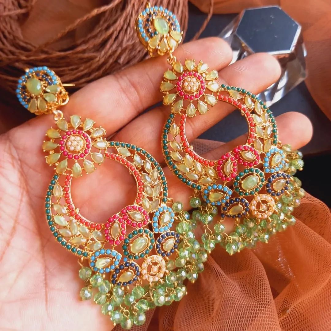 EARING