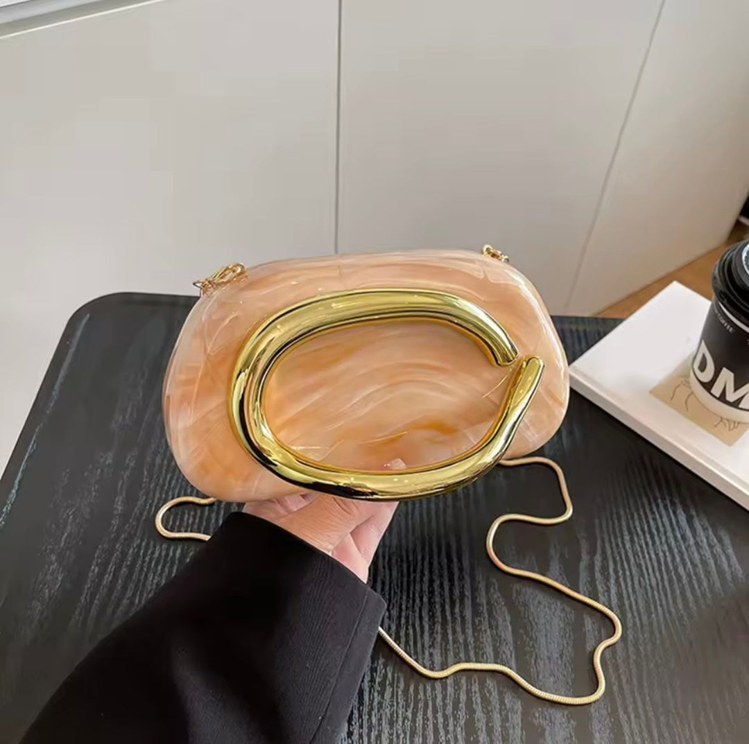 Hand bag