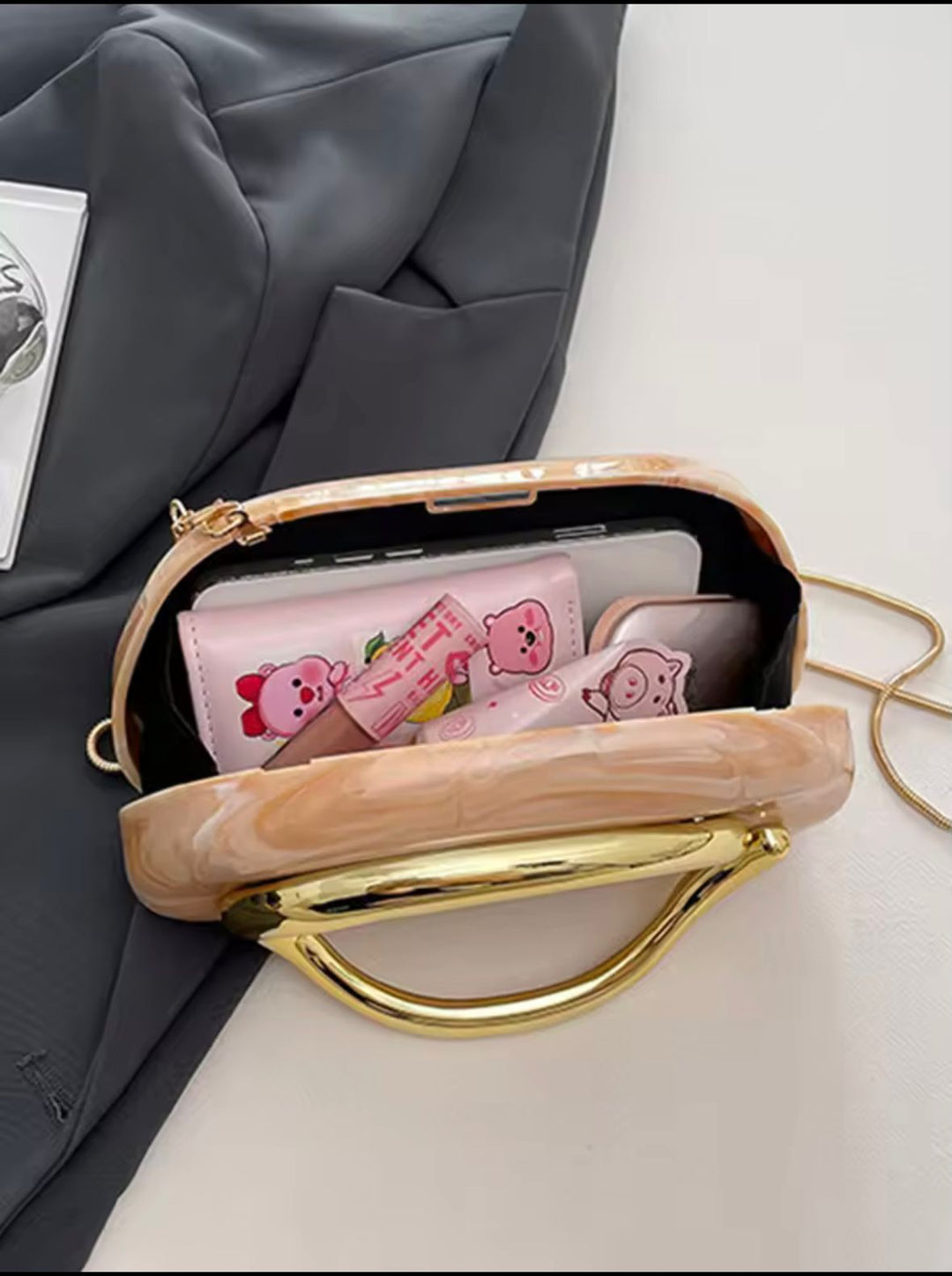 Hand bag