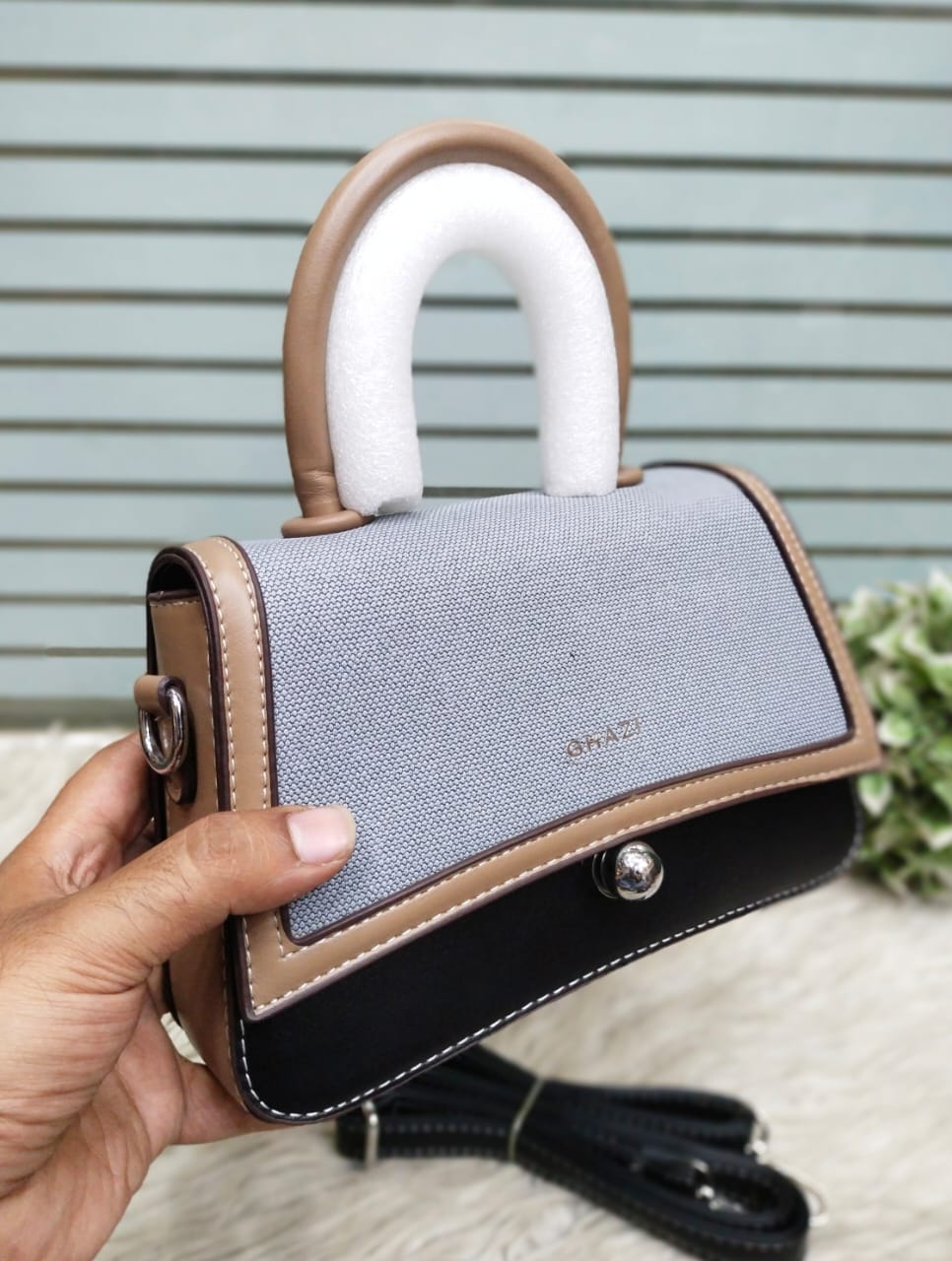 Crossbody bag
