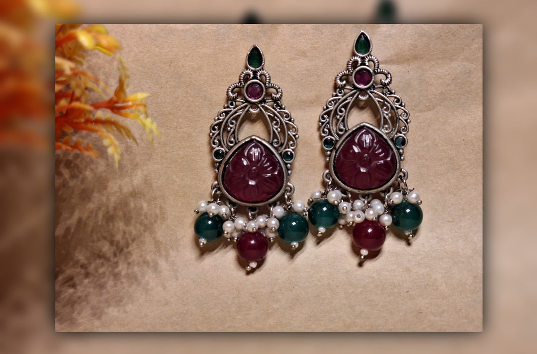 OXIDIESED EARINGS INDIAN STYLE MAROON AND GREEN BEATS