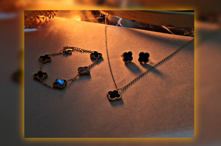 1YEAR COLOR WARRANTY 3 PIECE SET TOPS BRACLET PENDENT