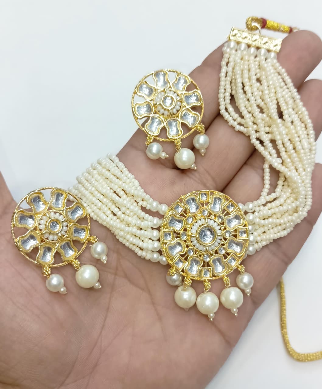 Choker Design