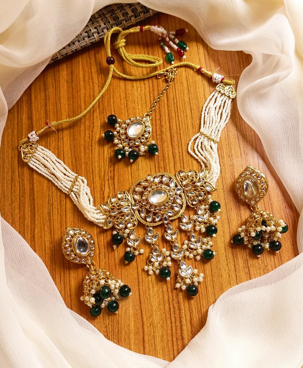 Indian set