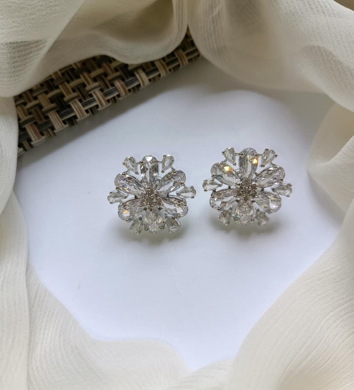 Diamond Zarcon Stylish Stud