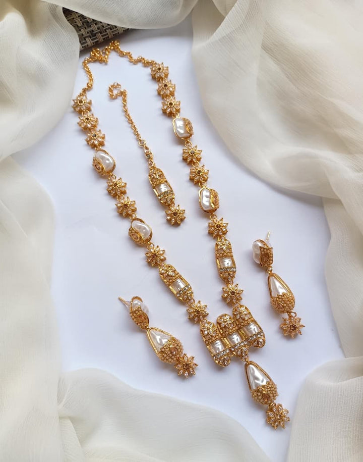 Mala Set With Teeka