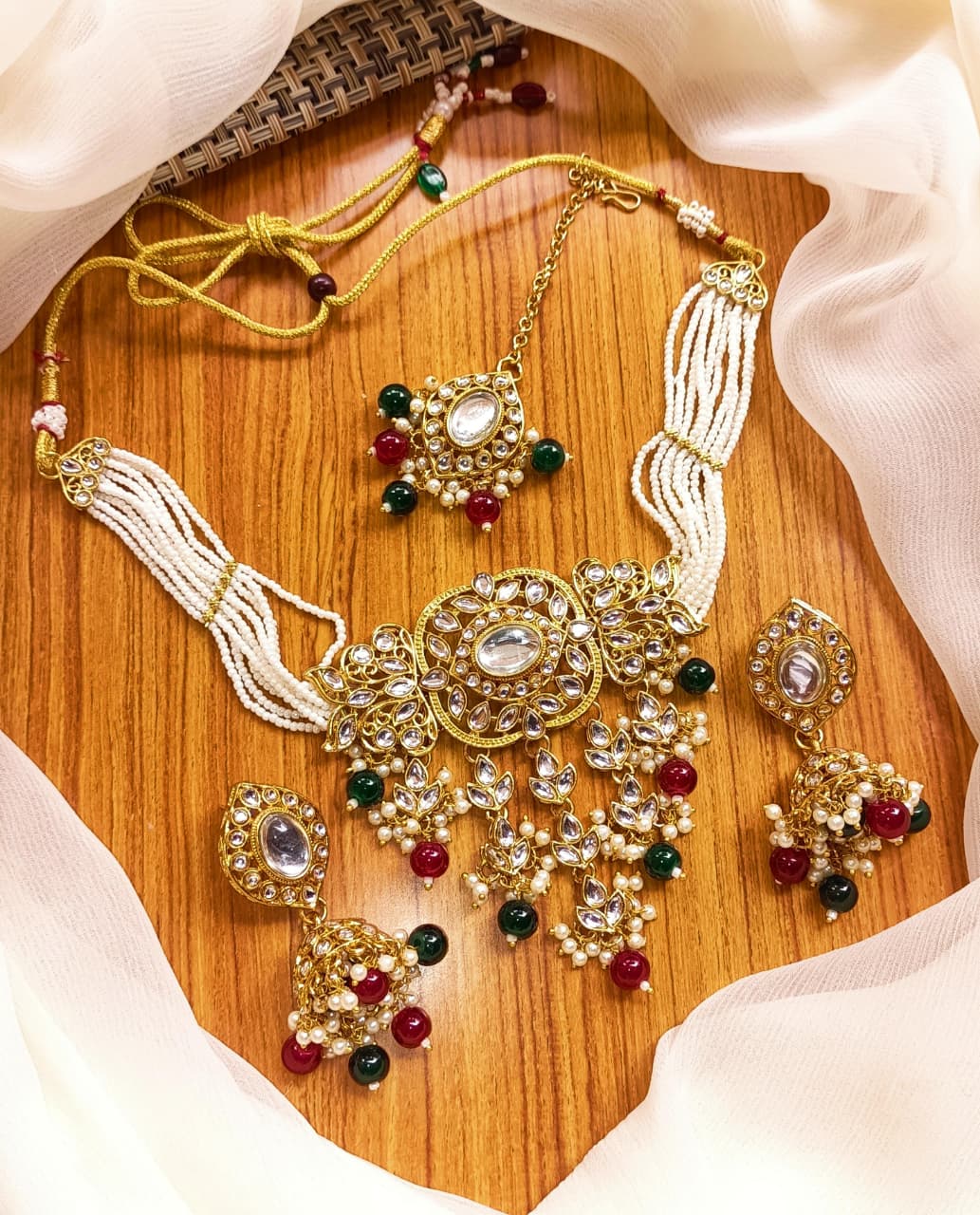 Indian set