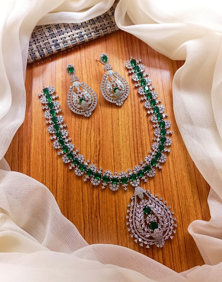 Short Mala Style Fancy Necklace Set