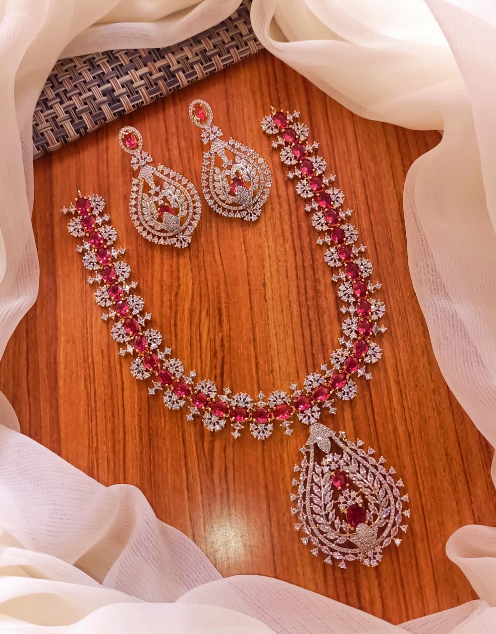 Short Mala Style Fancy Necklace Set