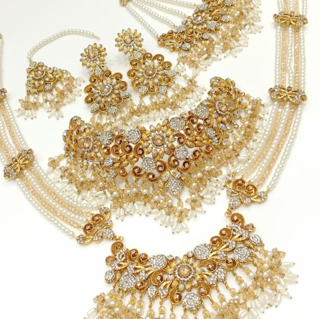 BRIDAIL SET