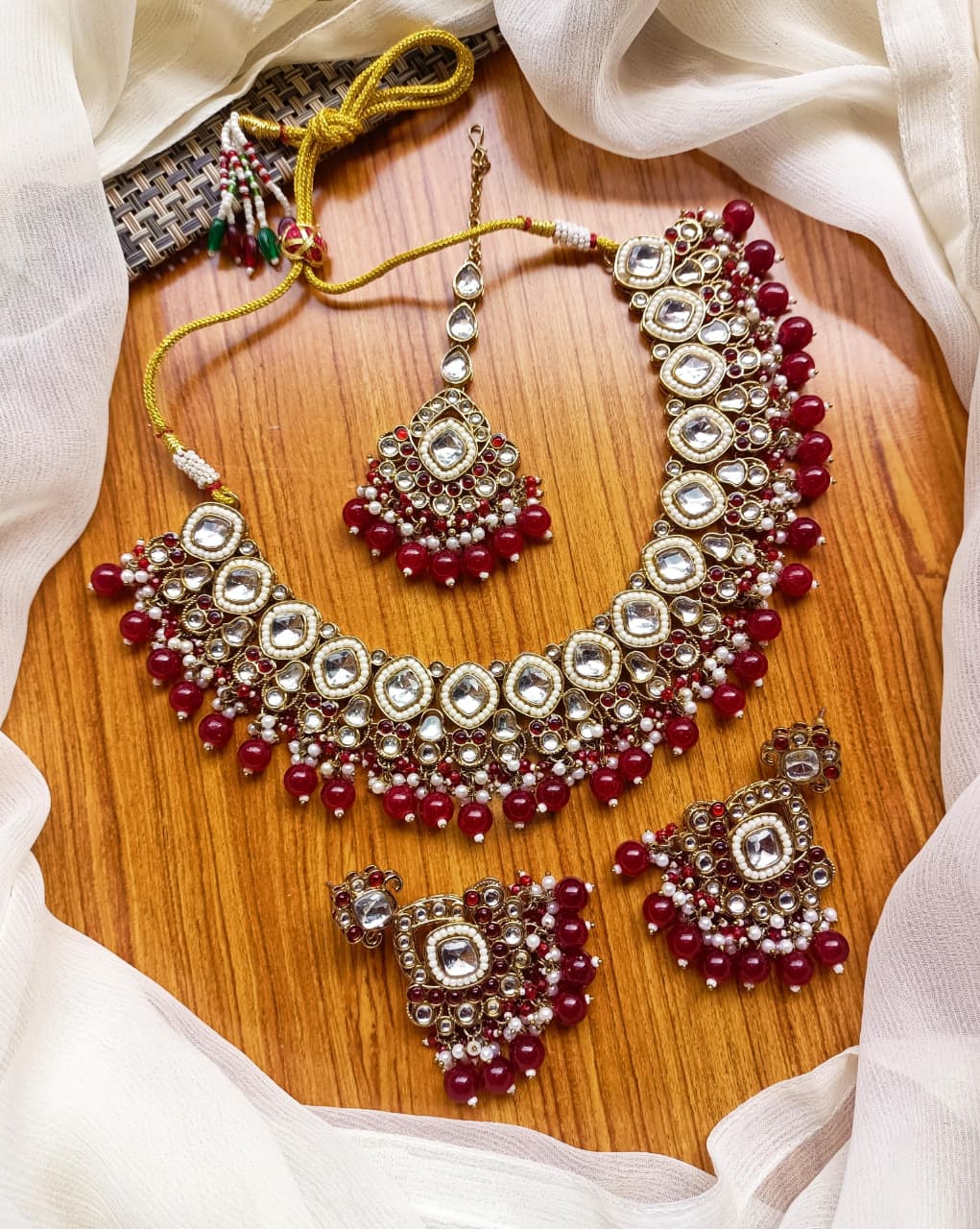 Necklace Set With Teeka