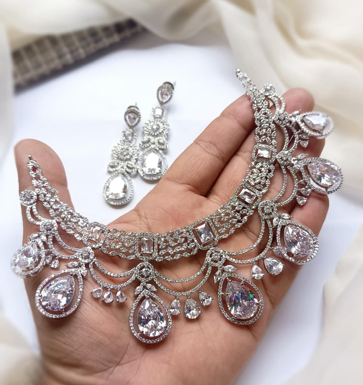 Zarcon Fancy Necklace Set