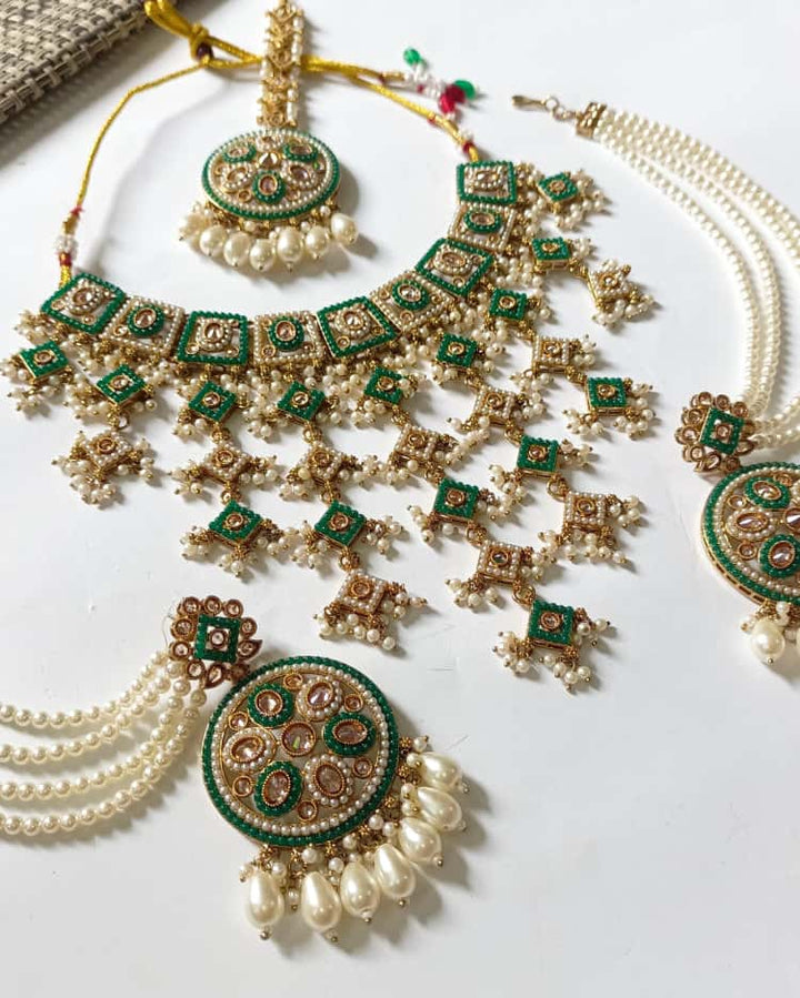 Antique Gold Polish Stylish Bridal set