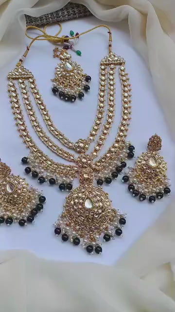 Stylish Mala Set With Teeka