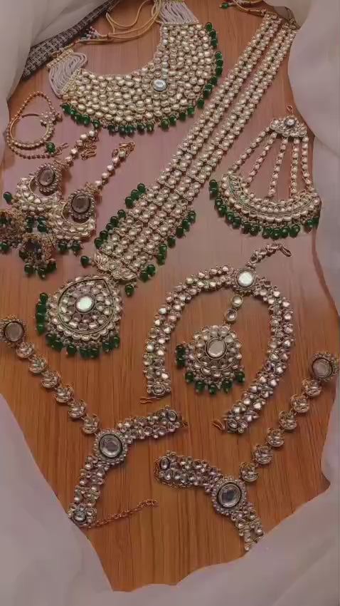 Kundan Stylish Complete Bridal Package